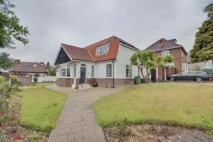 3 Bedroom House For Sale In St. Johns Road, Cosham, Portsmouth, PO6