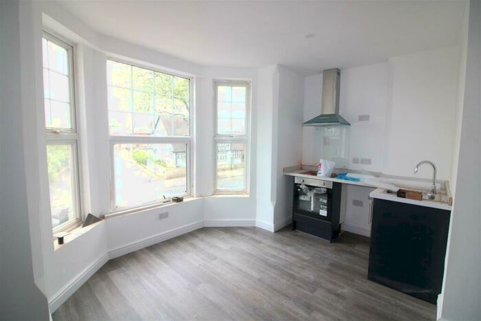 1 Bedroom Apartment To Rent In Derby Road, Nottingham, NG7