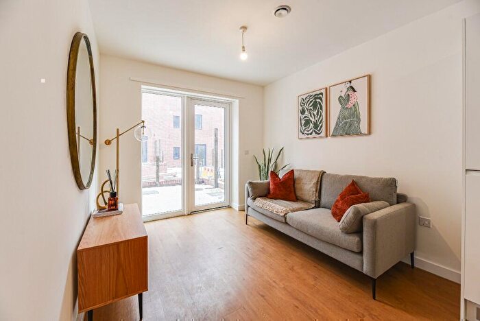 2 Bedroom Apartment To Rent In Central Street, Bolton, BL1