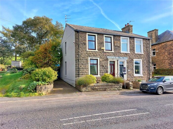 3 Bedroom Semi-Detached House For Sale In Burnley Road, Loveclough, Rossendale, BB4