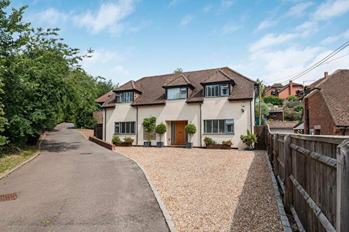 4 Bedroom Detached House For Sale In Marlow Bottom, Marlow, SL7