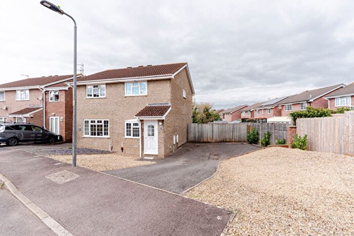 2 Bedroom Semi-detached House For Sale In Breaches Gate, Bradley Stoke, Bristol, BS32