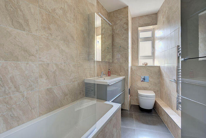 1 Bedroom Apartment For Sale In Radley House, Gloucester Place, London, NW1