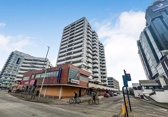 2 Bedroom Flat For Sale In Flat Isobel House, Staines Road West, Sunbury-On-Thames, Middlesex, TW16