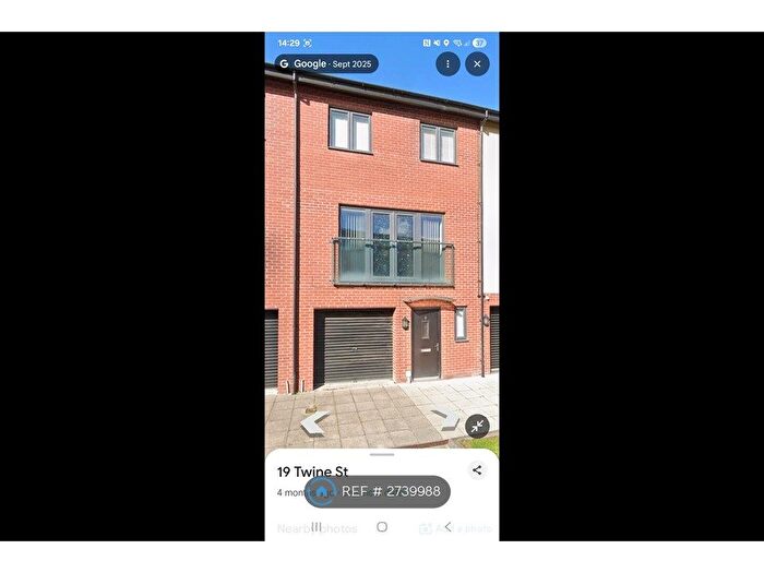 4 Bedroom Terraced House To Rent In Twine Street, Hunslet, Leeds, LS10