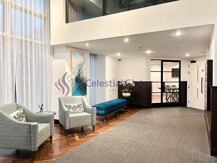 2 Bedroom Flat To Rent In Brook Street, Kingston Upon Thames, KT1