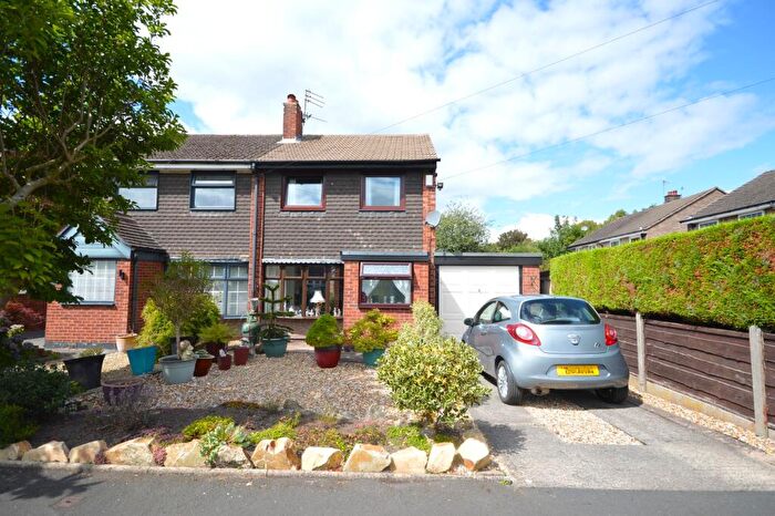 3 Bedroom Semi-Detached House For Sale In Fairford Way, Stockport, SK5