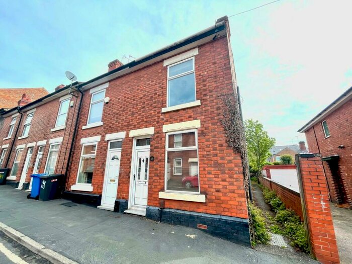 2 Bedroom End Of Terrace House To Rent In Dean Street, Derby, DE22