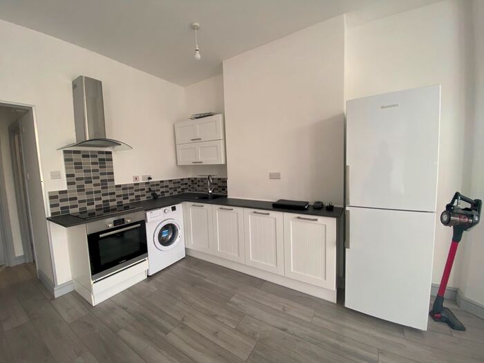 1 Bedroom Flat To Rent In Neville Street, Riverside, Cardiff, CF11
