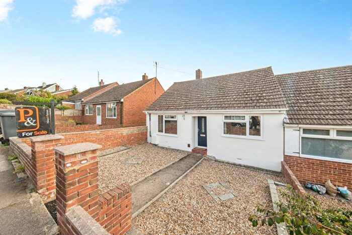 2 Bedroom Semi-Detached Bungalow For Sale In High View Road, Ipswich, IP1