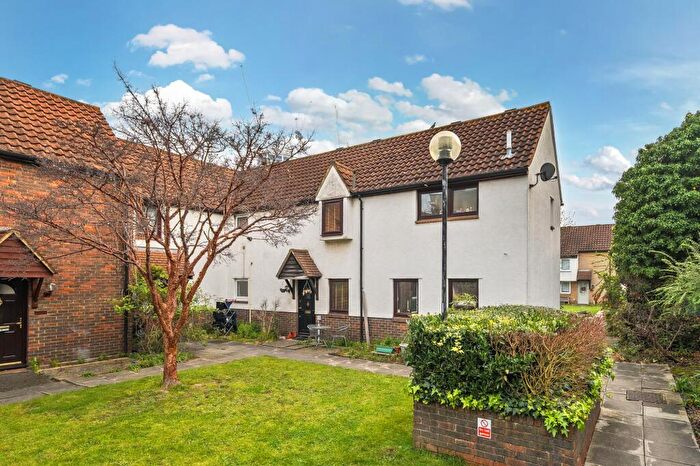 1 Bedroom House For Sale In Abbey Gardens, Bermondsey, SE16