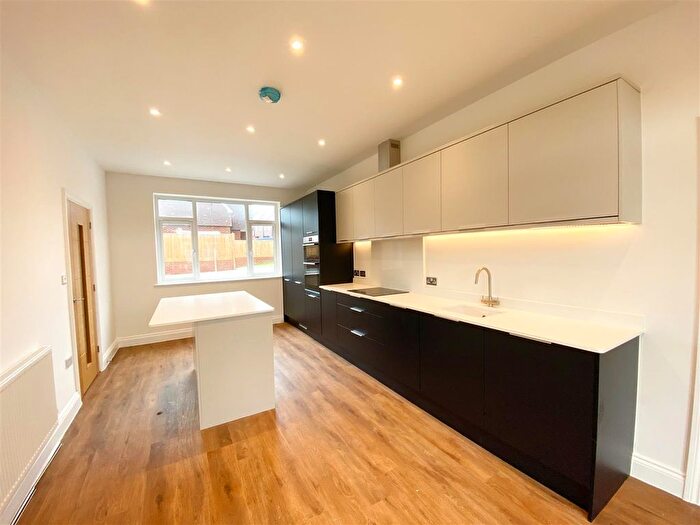 3 Bedroom Detached House To Rent In Market Gardens, Fairlight, TN35