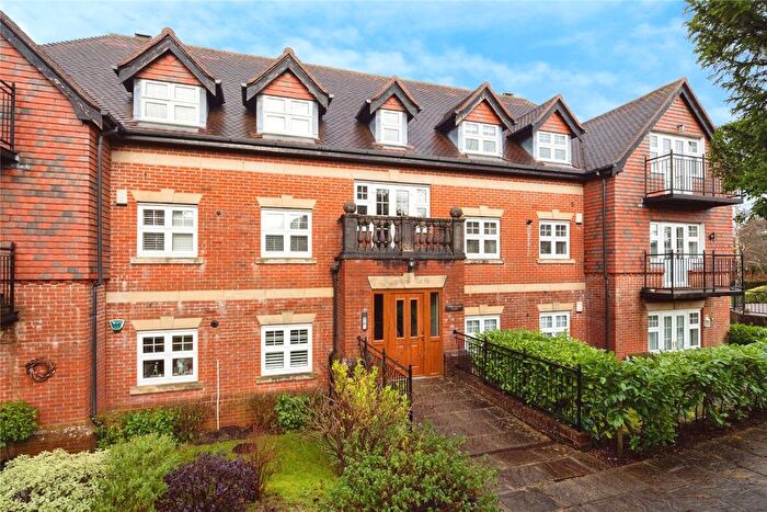 2 Bedroom Flat To Rent In Forest Road, Tunbridge Wells, TN2
