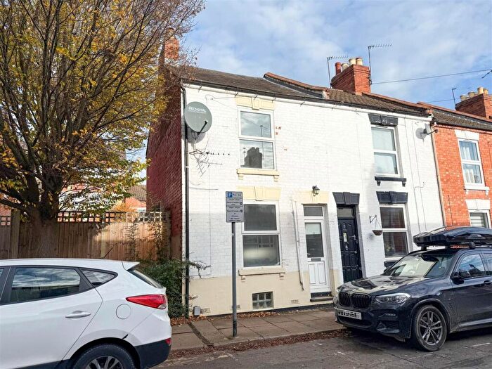 2 Bedroom End Of Terrace House For Sale In Harold Street, Northampton, NN1