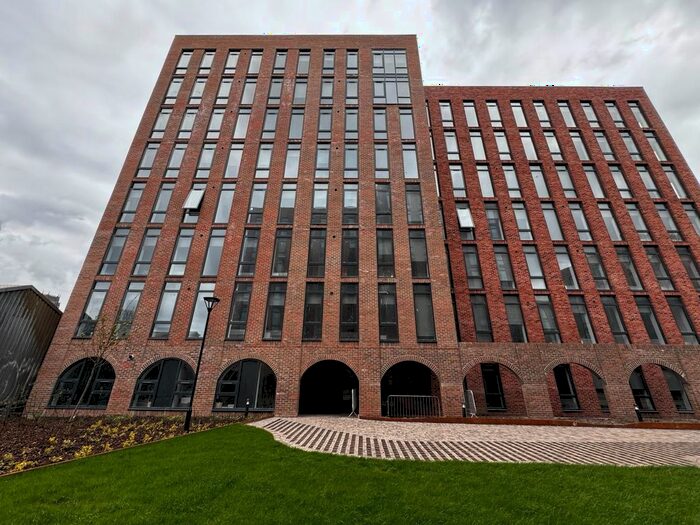 2 Bedroom Flat To Rent In Apartment, Neptune Place, Liverpool, L8
