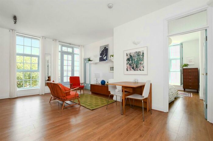 2 Bedroom Flat To Rent In Strand Building, Urswick Road, Hackney, London, E9