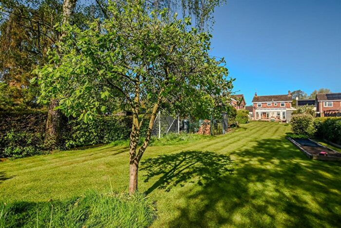4 Bedroom Detached House For Sale In Jacks Lane, Marchington, ST14