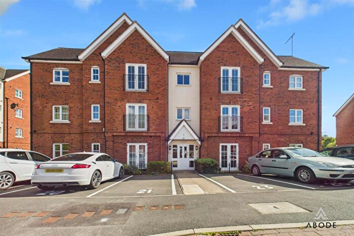 2 Bedroom Apartment For Sale In Chamberlain Close, Uttoxeter, ST14