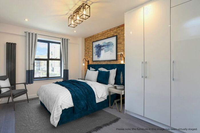 2 Bedroom Flat To Rent In Copperfield Road, Mile End, London, E3