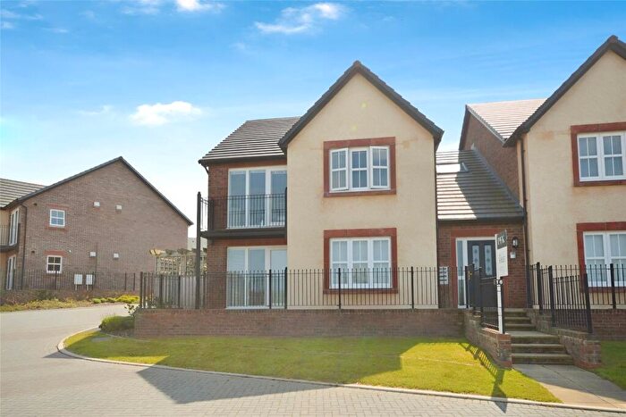 2 Bedroom Flat To Rent In Waters Edge Close, Whitehaven, Cumbria, CA28
