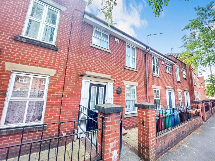 2 Bedroom Terraced House To Rent In Greenheys Lane West, Hulme, Manchester, M15
