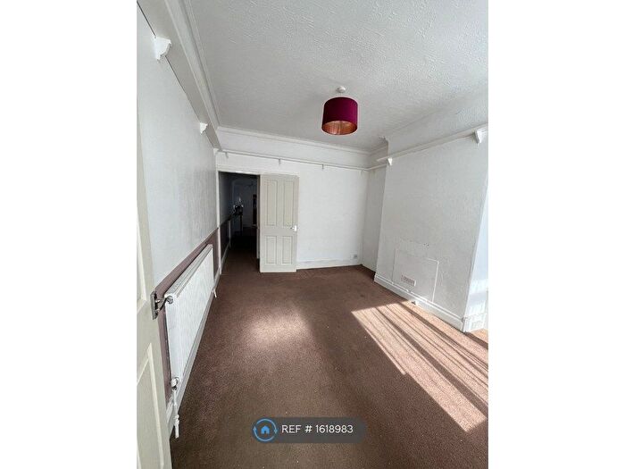 2 Bedroom Terraced House To Rent In Abbey Street, Rugby, CV21