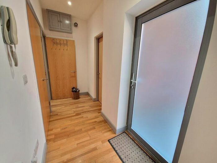 1 Bedroom Flat To Rent In Lendal, York, North Yorkshire, YO1