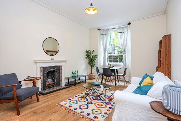 1 Bedroom Flat To Rent In Bellevue Crescent, New Town, Edinburgh, EH3