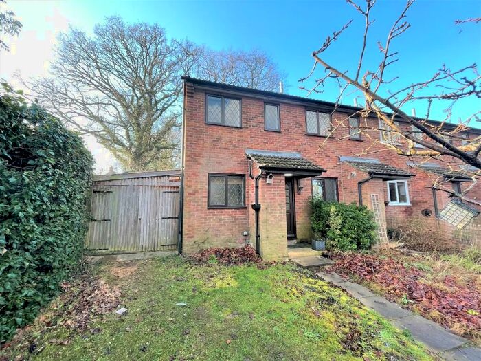 1 Bedroom End Of Terrace House To Rent In Torrington Close, Lindford, Hampshire, GU35