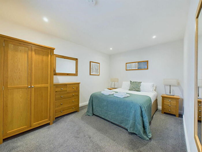 2 Bedroom Chalet For Sale In Trenython Manor, Tywardreath, PL24