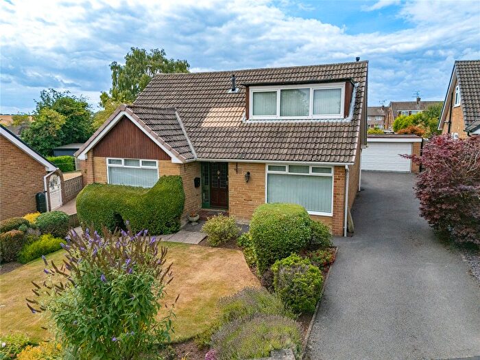 3 Bedroom Detached House For Sale In Gascoigne Court, Barwick In Elmet, Leeds, West Yorkshire, LS15