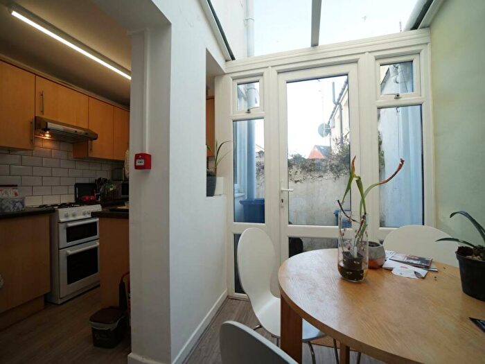 4 Bedroom House To Rent In Albert Street, Bangor, LL57