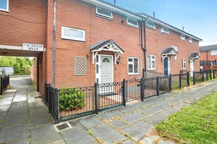 3 Bedroom End Of Terrace House For Sale In Maybrook Walk, Manchester, M9