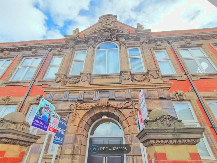 Studio To Rent In Crocketts Lane, Smethwick B66