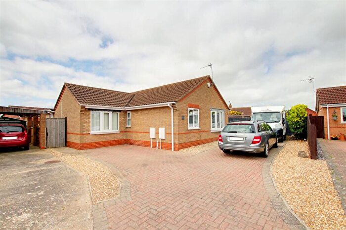 3 Bedroom Detached Bungalow For Sale In Shelley Close, Sandilands, LN12