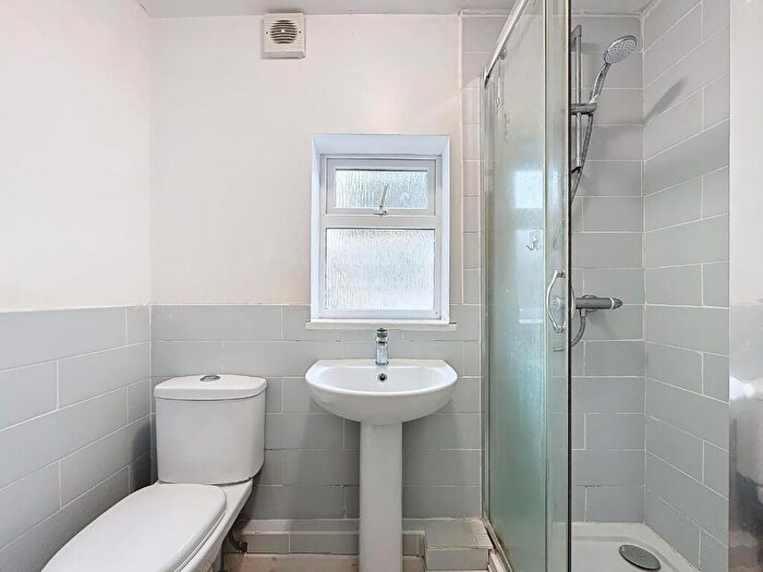 1 Bedroom House To Rent In Caerphilly Road, Cardiff, CF14