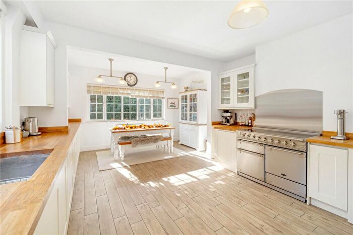 4 Bedroom Detached House For Sale In Belvoir Road, Eaton, Grantham, NG32