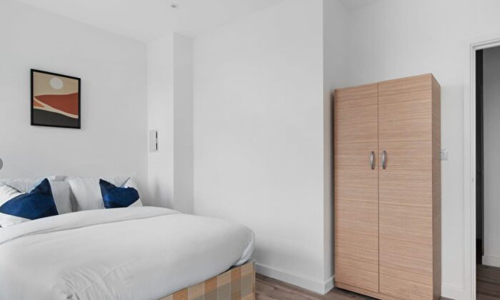 1 Bedroom Flat To Rent In Rickfords Hill, Aylesbury, HP20