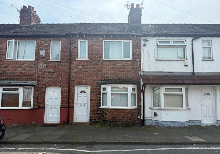 2 Bedroom Terraced House For Sale In Hammond Street, St. Helens, Merseyside, WA9