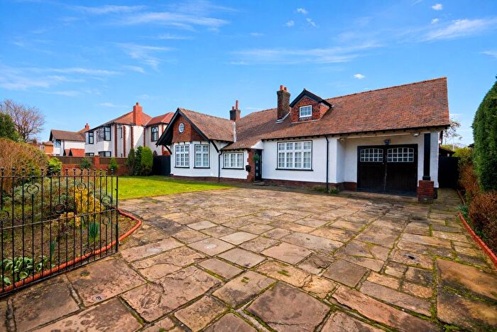 3 Bedroom Bungalow For Sale In Dowhills Road, Liverpool, L23