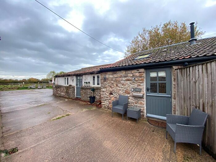 1 Bedroom Barn Conversion To Rent In Tanhouse Lane, Yate, BS37