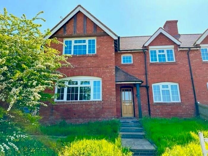 3 Bedroom Cottage To Rent In Brook Lane, Roughton, Bridgnorth, WV15