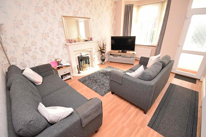 3 Bedroom End Of Terrace House For Sale In Longford Road, Longford, Coventry, West Midlands, CV6