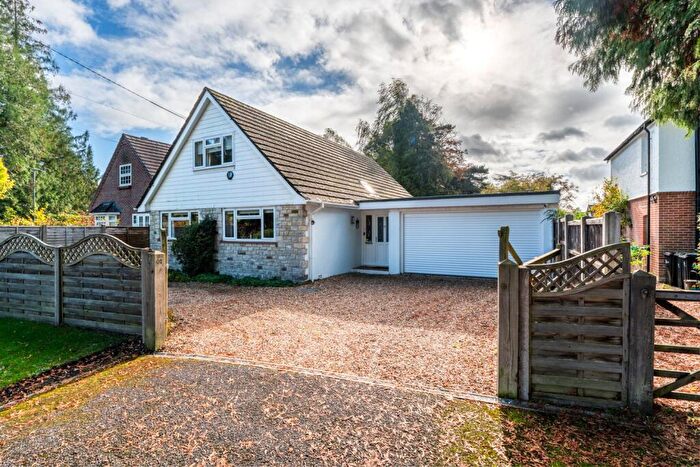4 Bedroom Detached House For Sale In The Avenue, West Moors, Ferndown, Dorset, BH22