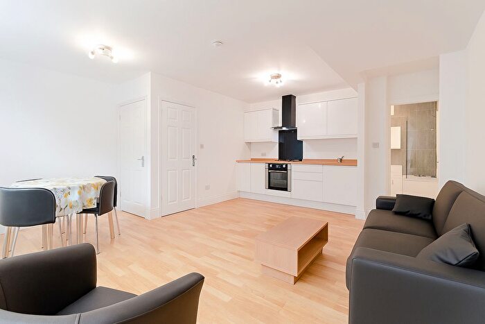 1 Bedroom Flat To Rent In West Ealing, W13