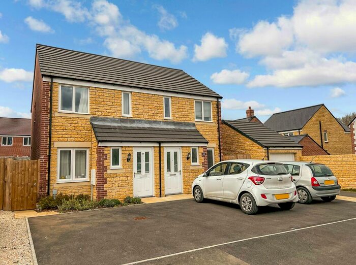 2 Bedroom Semi-Detached House To Rent In Alice Batt Road, Witney, Oxfordshire, OX29
