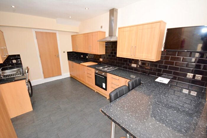 7 Bedroom Terraced House To Rent In Jesmond, Newcastle Upon Tyne, NE2
