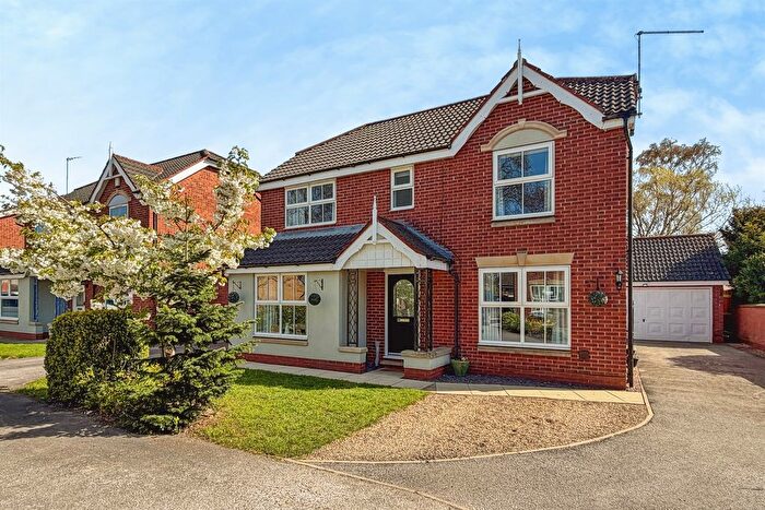 4 Bedroom Detached House For Sale In The Poplars, Brandesburton, Driffield, YO25