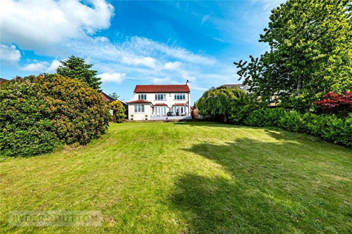 4 Bedroom Detached House For Sale In Woodside Road, Beaumont Park, Huddersfield, West Yorkshire, HD4