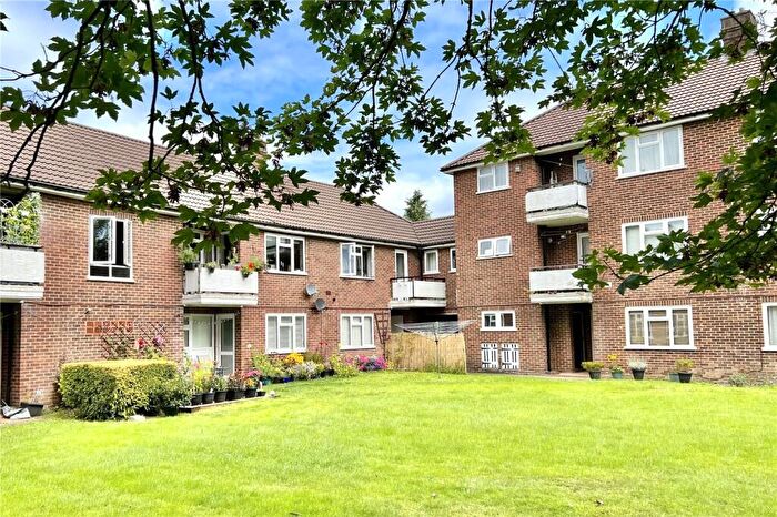 2 Bedroom Apartment To Rent In Shepherds Close, Beaconsfield, HP9